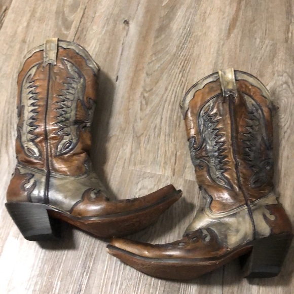 Rockin Leather Embroidered Cowboy Boots - Picture 6 of 8
